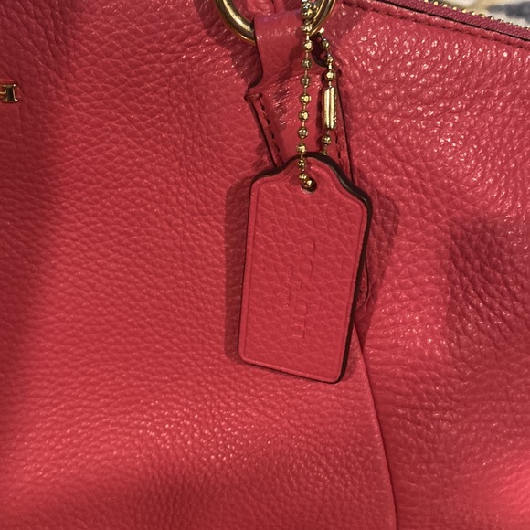 Coach Purse. Crossbody. - Picture 3 of 9